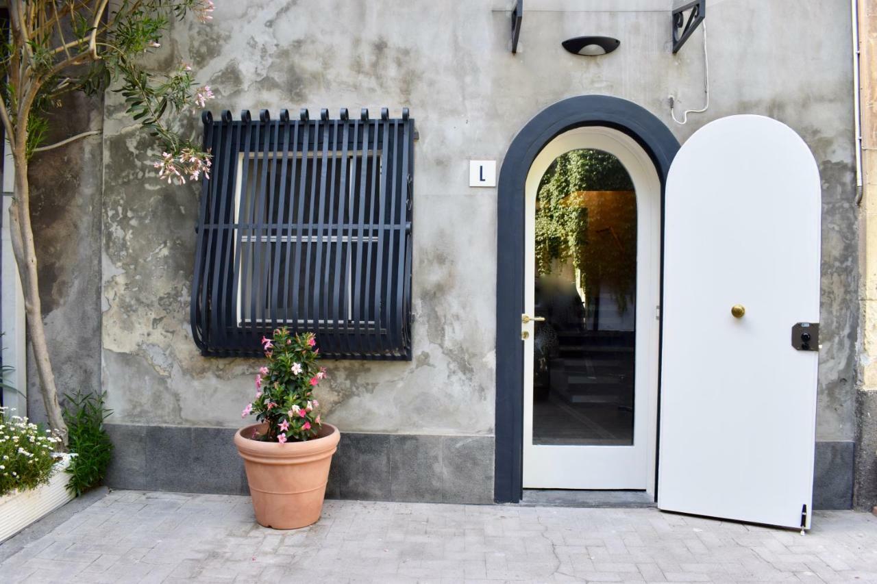Camula Inn Apartament Катания Экстерьер фото